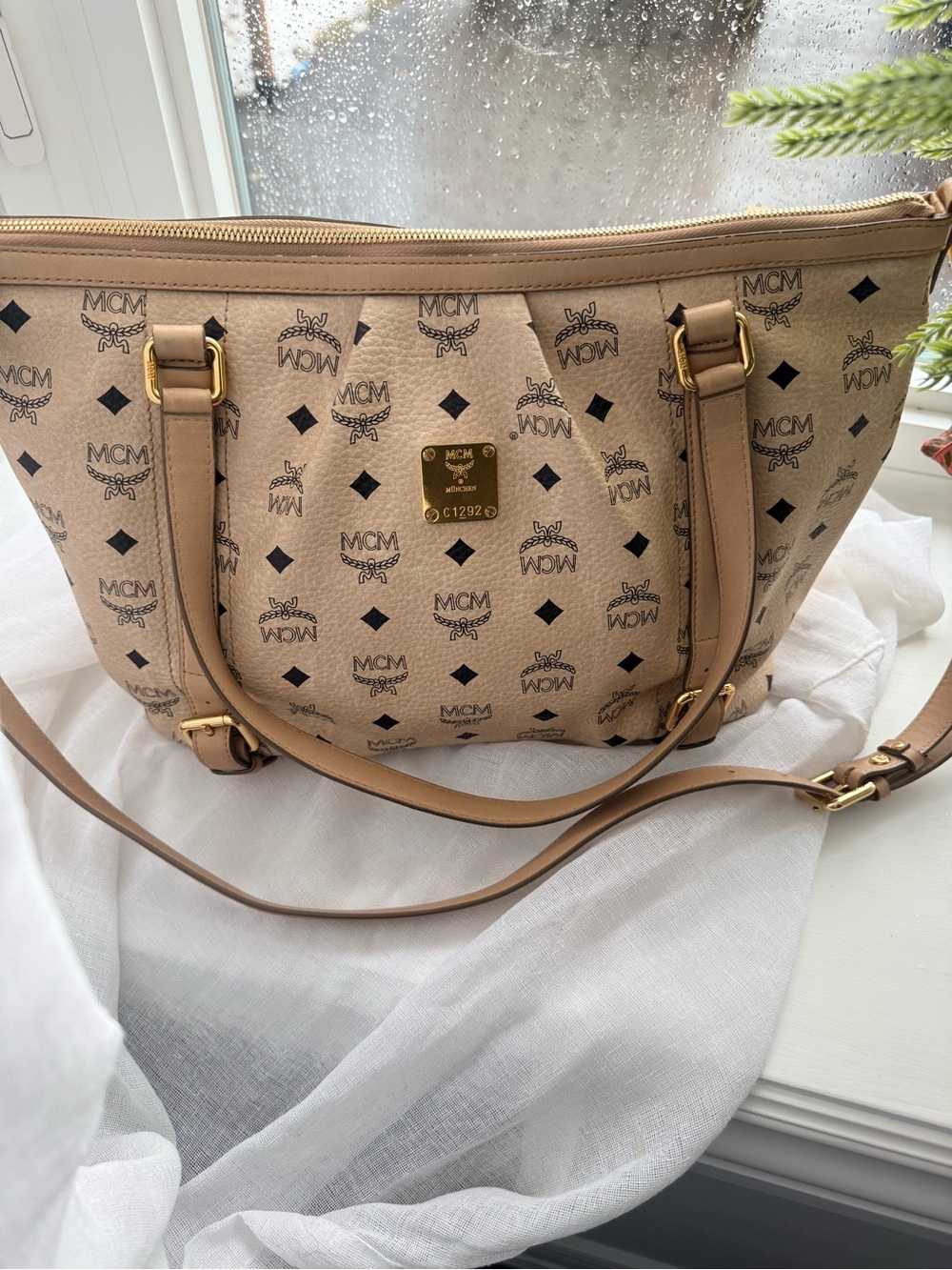 Authentic MCM tote - EUC